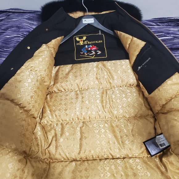 Moose Knuckles Stag lake Parka - Picture 3 of 5